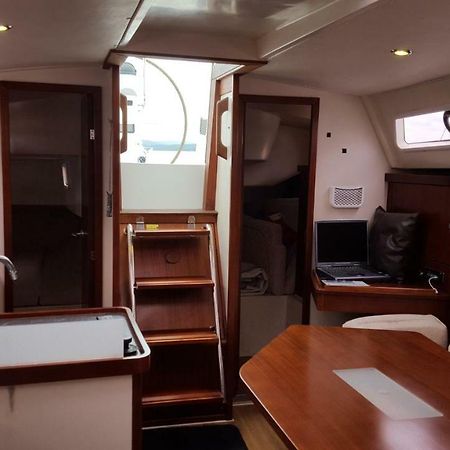 Fantástico velero Ferrol Exterior foto