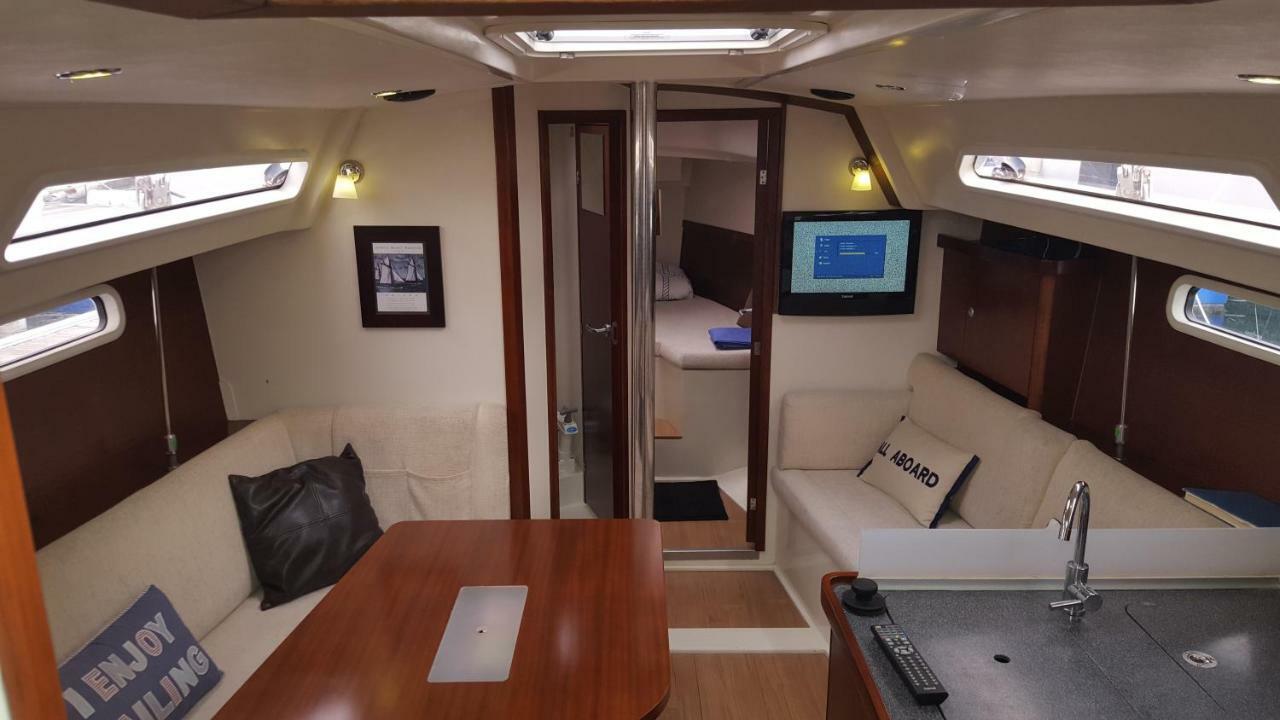 Fantástico velero Ferrol Exterior foto