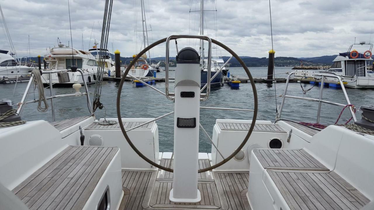 Fantástico velero Ferrol Exterior foto